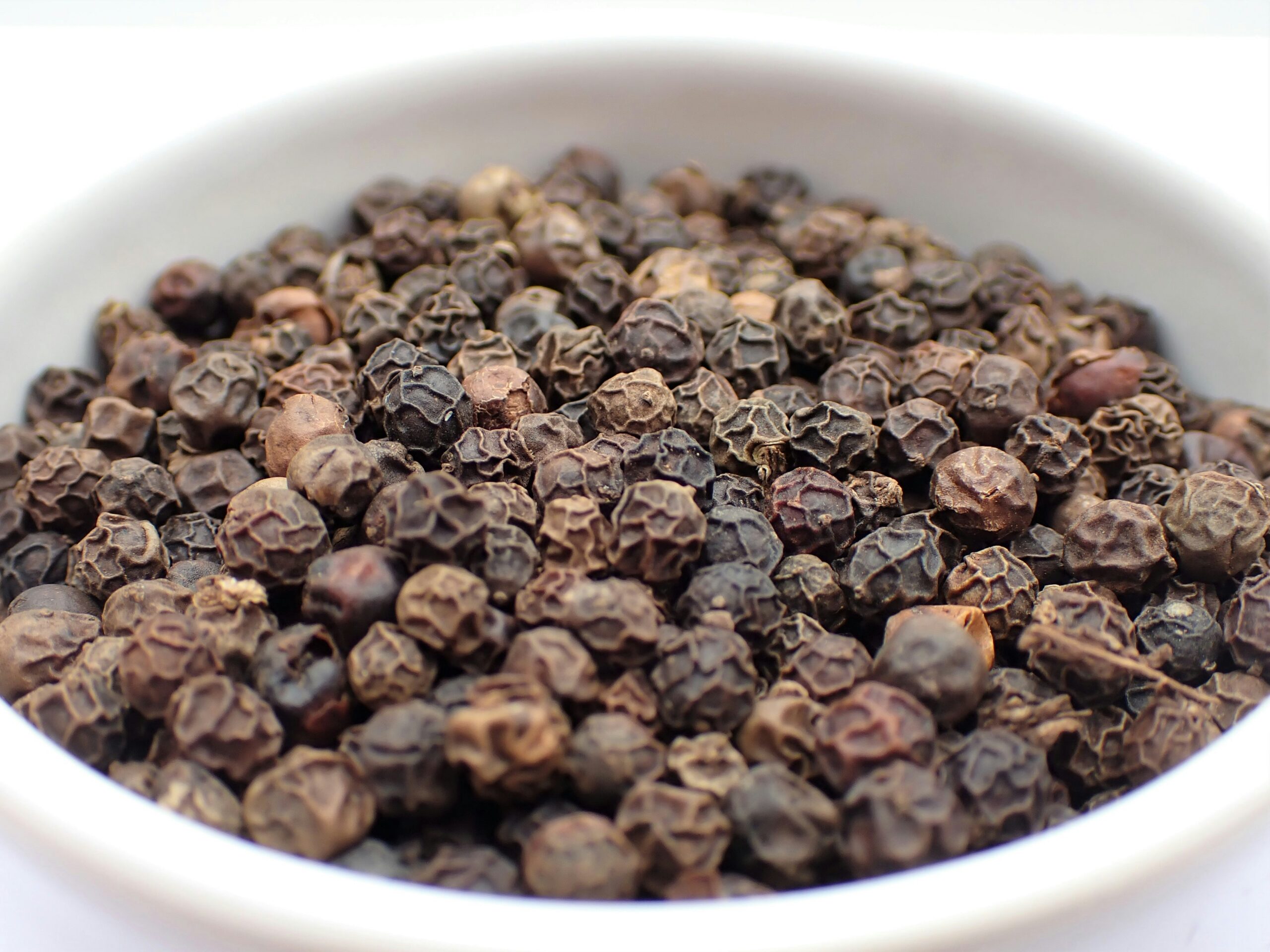 Black Pepper Extract (fruit).